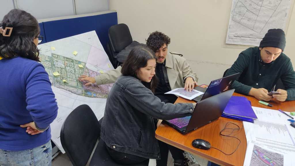 Pilpilén desarrolló levantamiento y análisis territorial en el Barrio Cívico de Lo Espejo